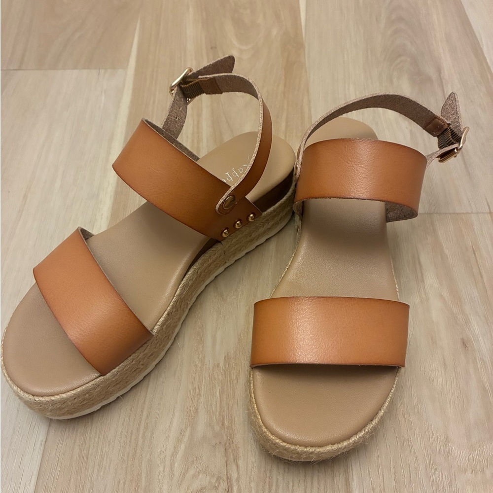 Xappeal Women's wedge platform espadrille type Amelia brown Sandals